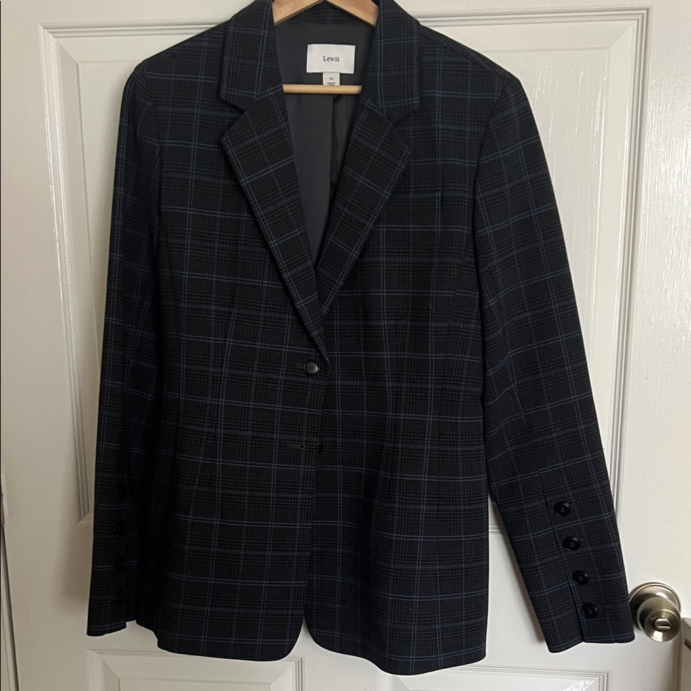 Lewit Women’s Wool Blazer